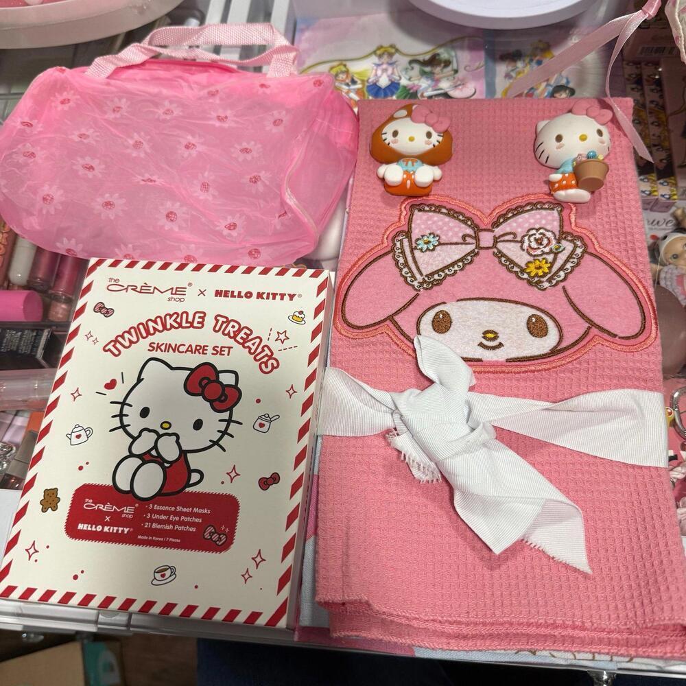 Hello Kitty Set